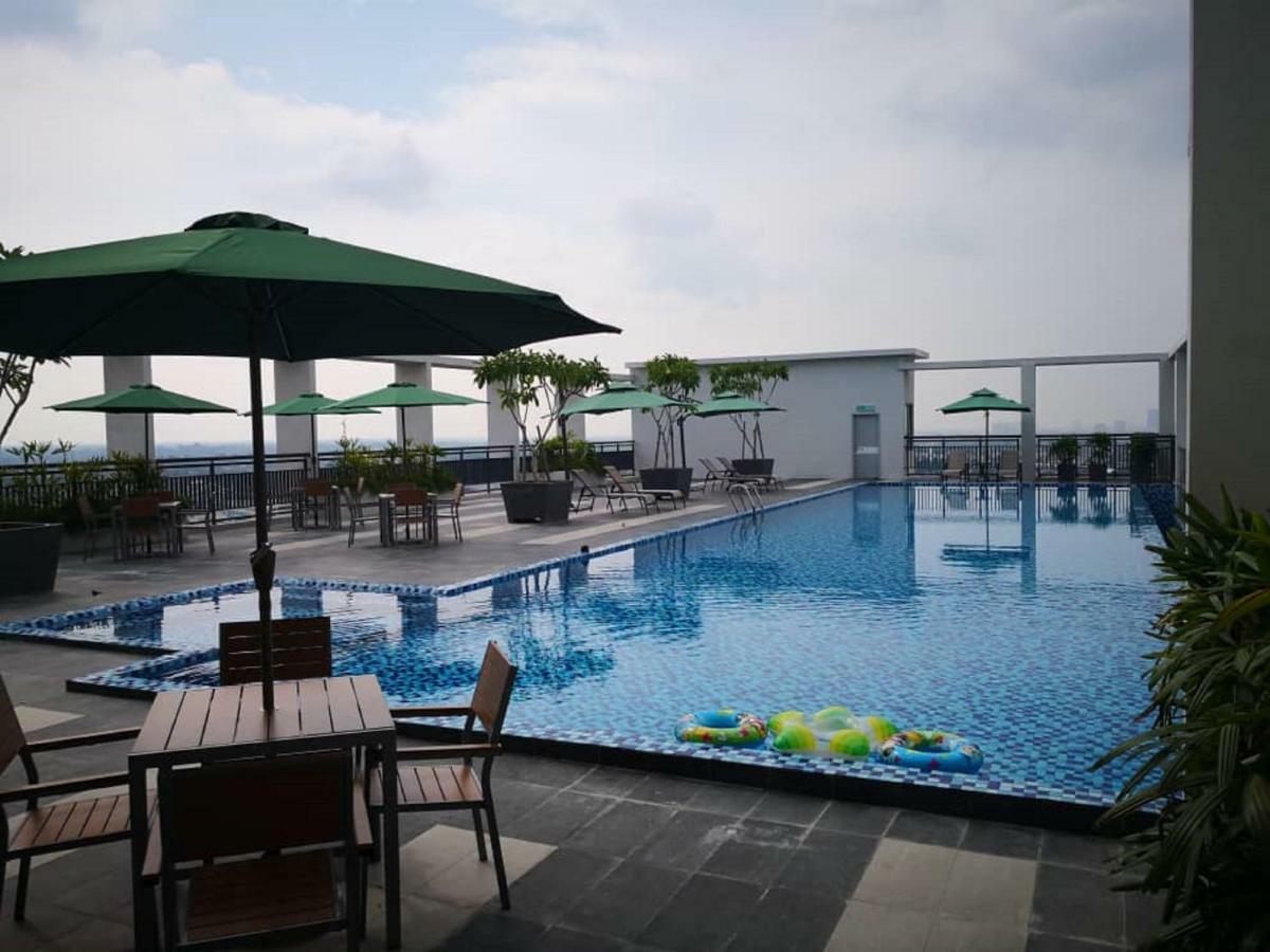 H Elite Design Hotel Kota Bharu Exterior photo