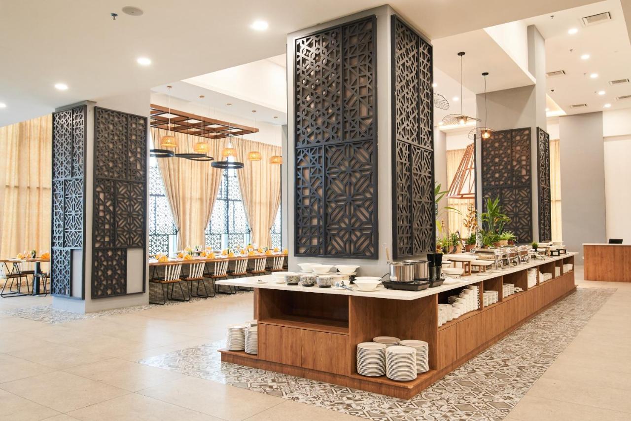 H Elite Design Hotel Kota Bharu Exterior photo